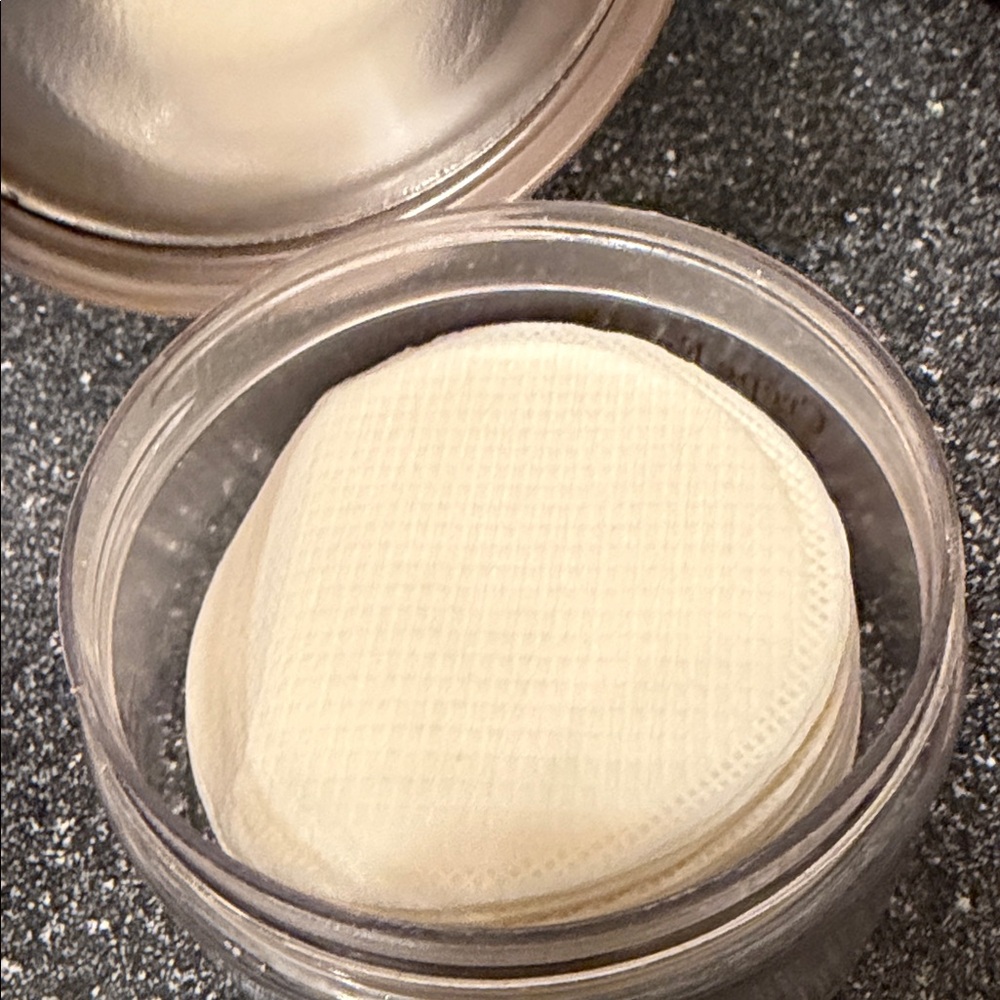 Crepe Erase Body Refining Pads 72 Count - Picture 4 of 6